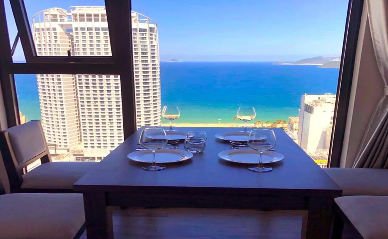 Sunny Smes - Virgo Nha Trang Apartment