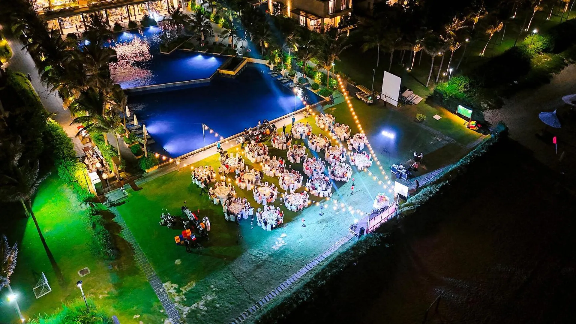 Sunny Smes - Virgo Nha Trang Apartment Vietnam
